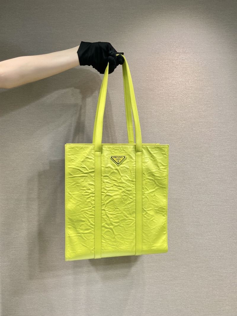 Pra*a tote bags